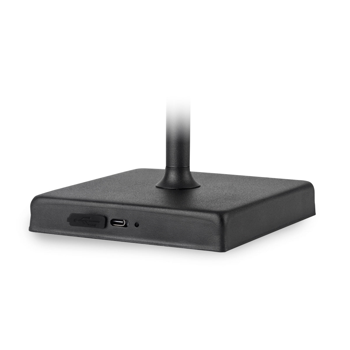 מנורת שולחן נטענת